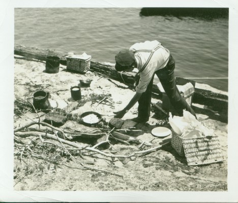 anglers eating shore lunch