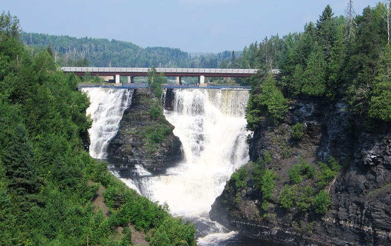 kakabeka falls