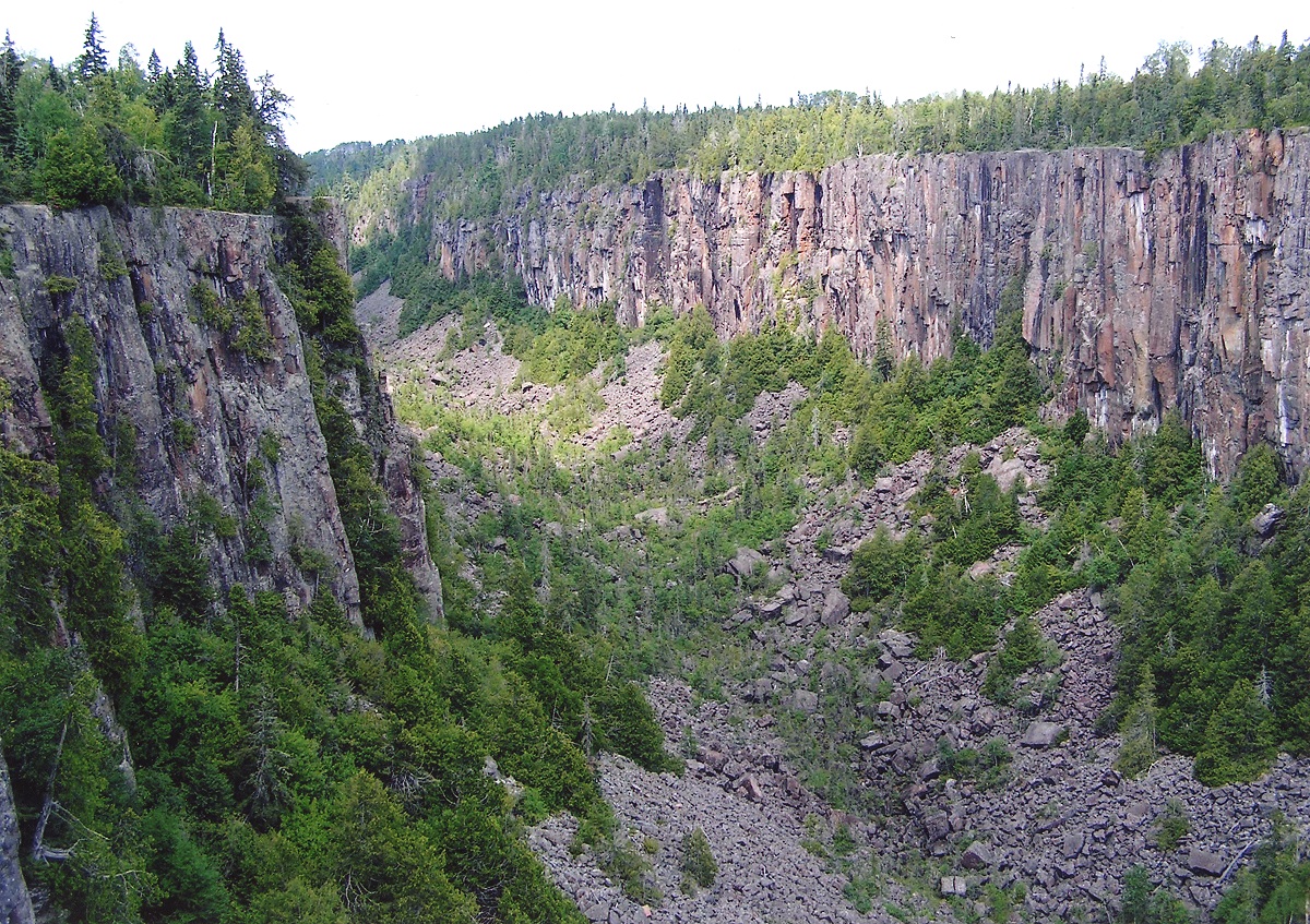 Ouimet Canyon