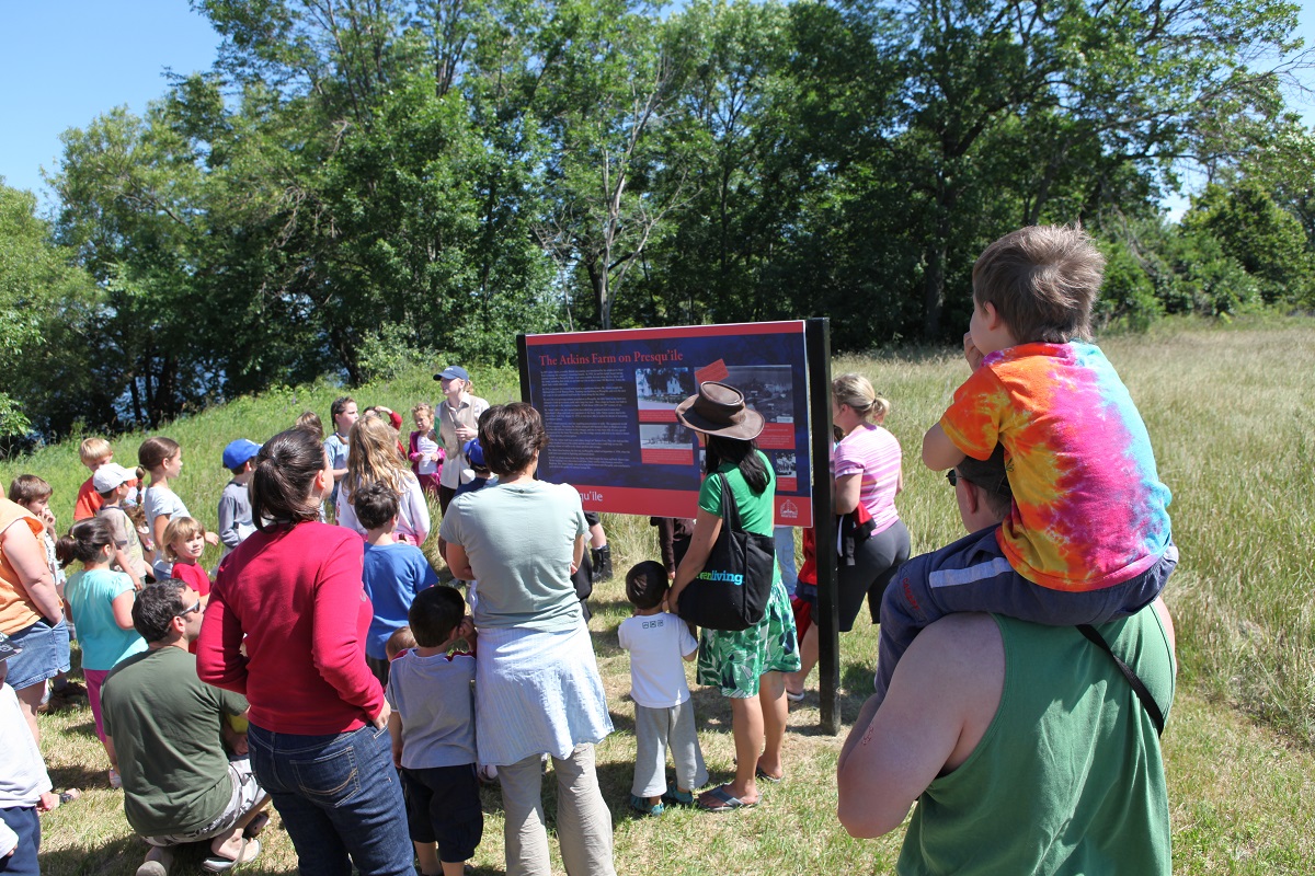 A bunch of kids and adults in program at Presqu'ile