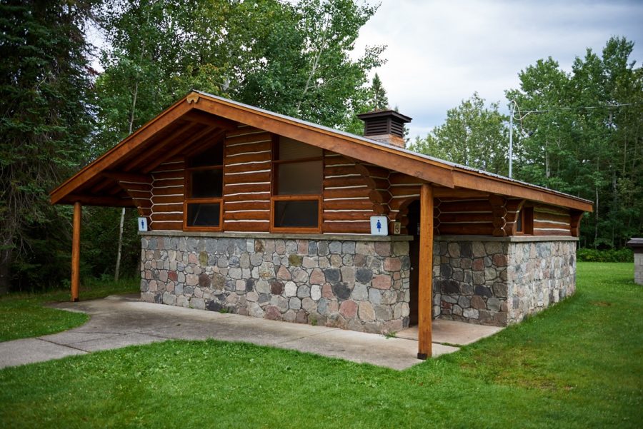 Stone and wood structure 