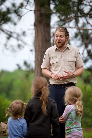 staff leading Discovery Program