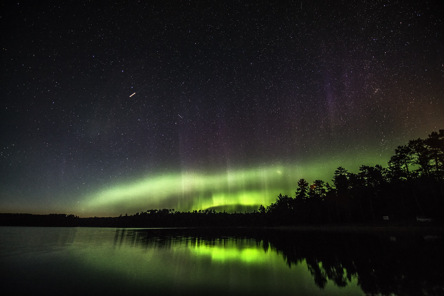 Northern lights over the lake