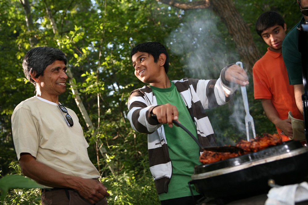 child cooking