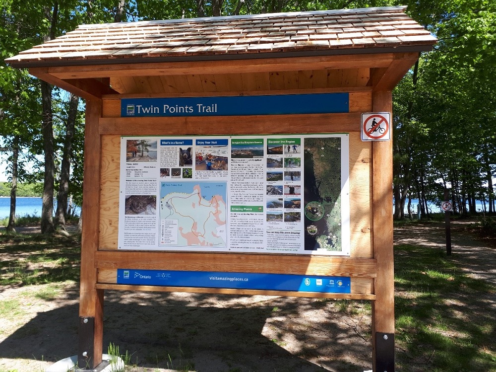 trail sign