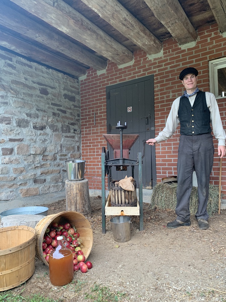 staff with apple cider press