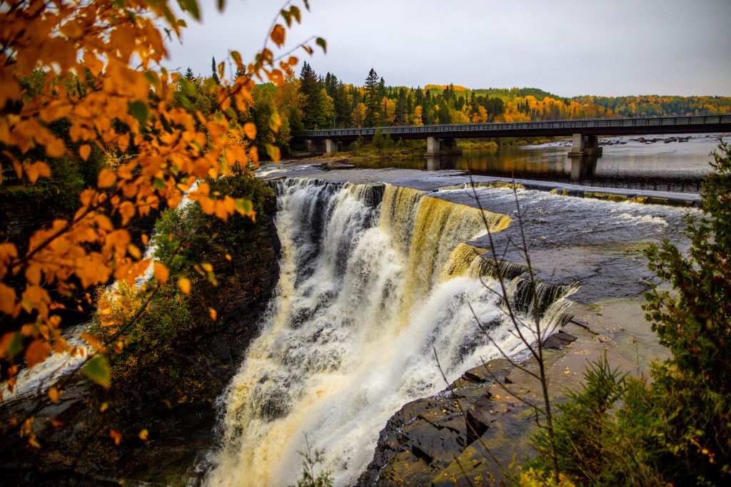 Kakabeka Falls (huge waterfall) in autumn