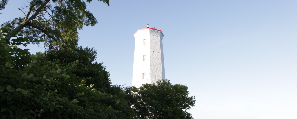 Presqu’ile Point White Lighthouse