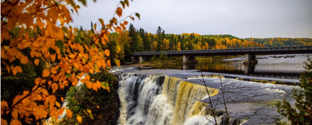 Kakabeka Falls in autumn
